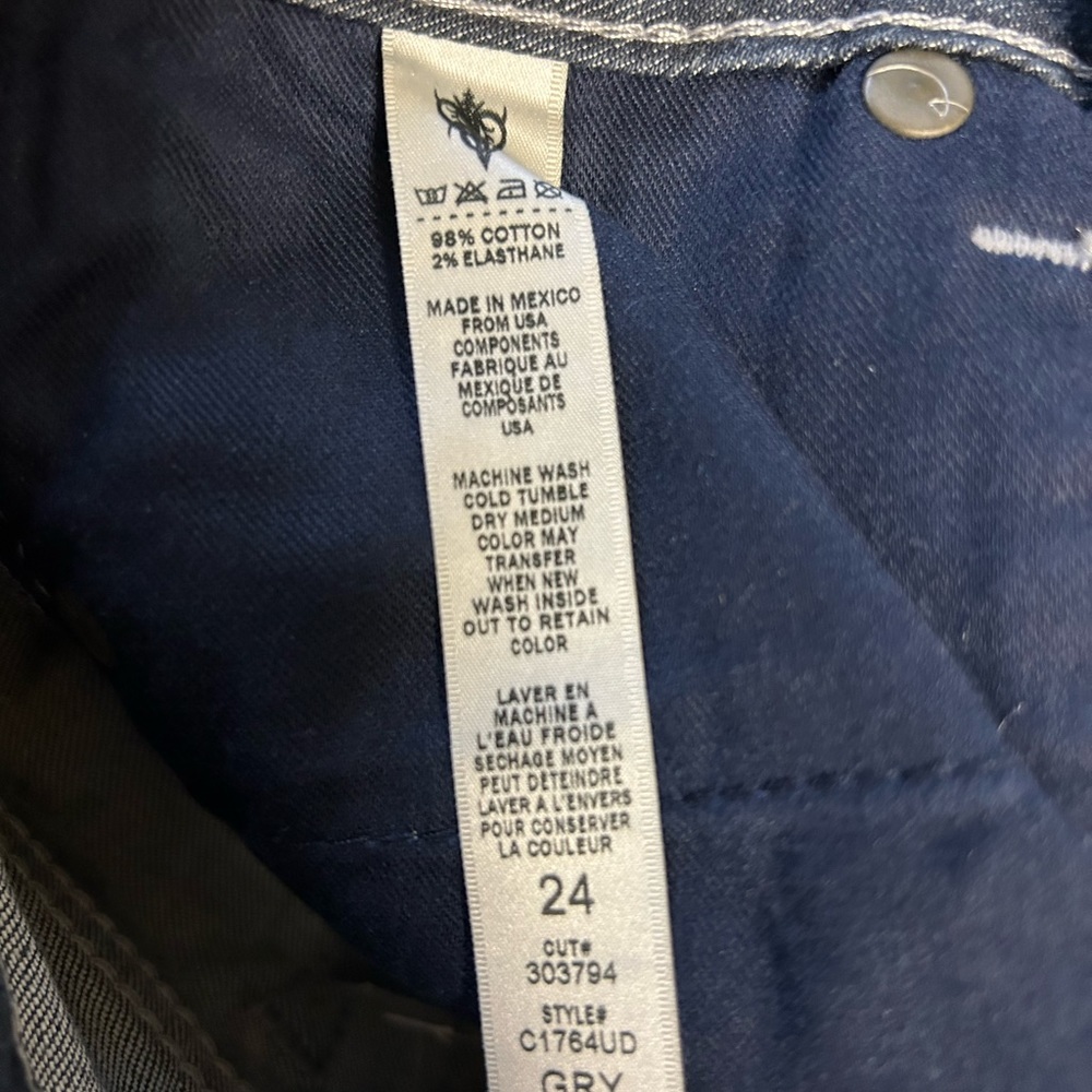Jeans - Picture 7 of 7